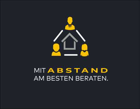 Drei Personen mit Abstand um ein Haus, Text: 