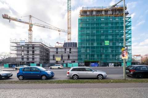 OASIS Berlin von der Altoaer Straße