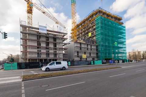 OASIS Berlin von der Altoaer Straße